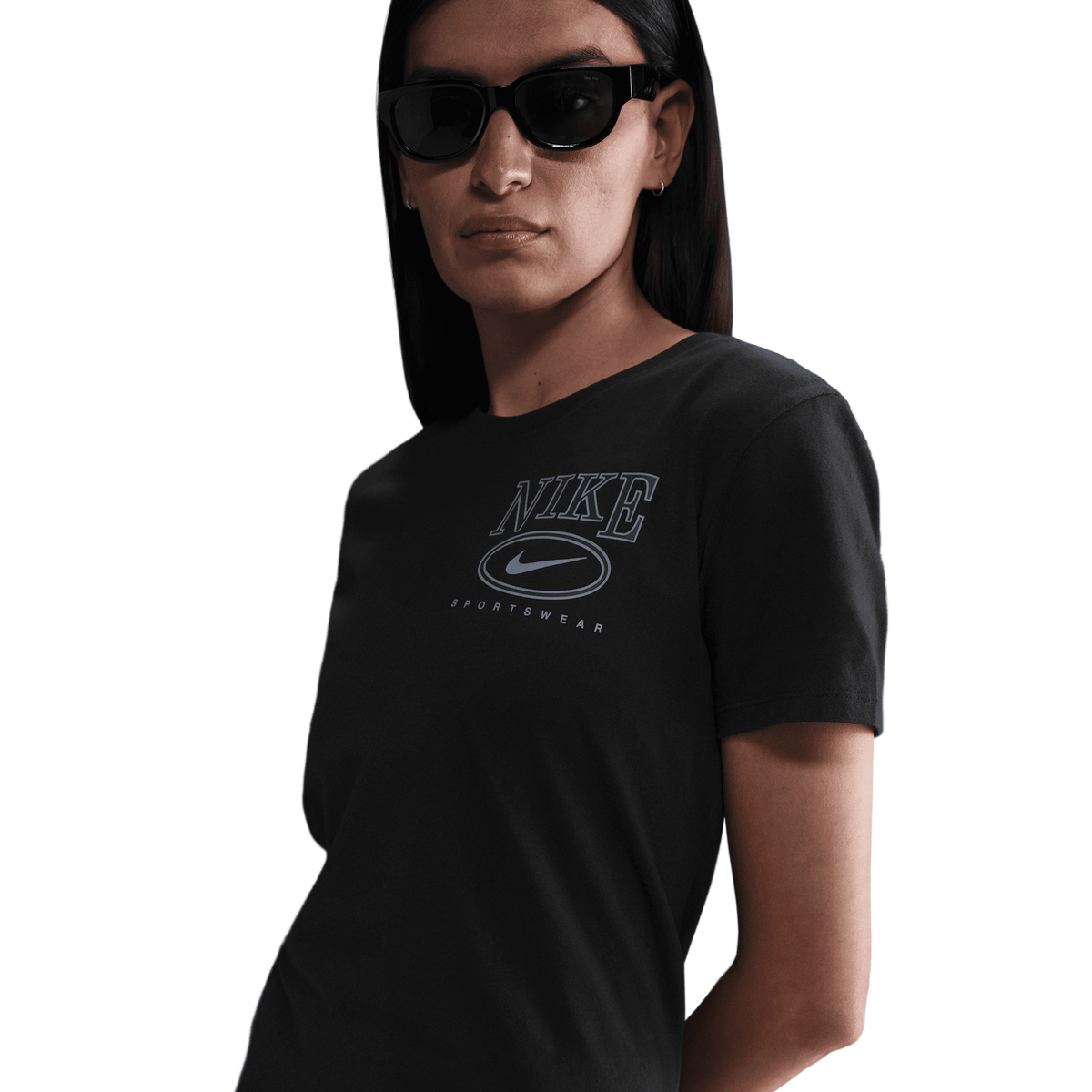 Conjunto de camiseta y pantalones cortos para mujer de Sports Club