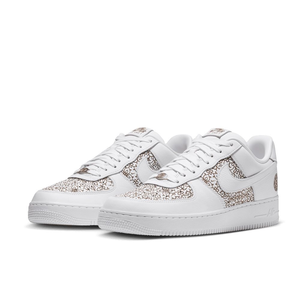 Men's Air Force 1 07 LV8 'Family Reunion'