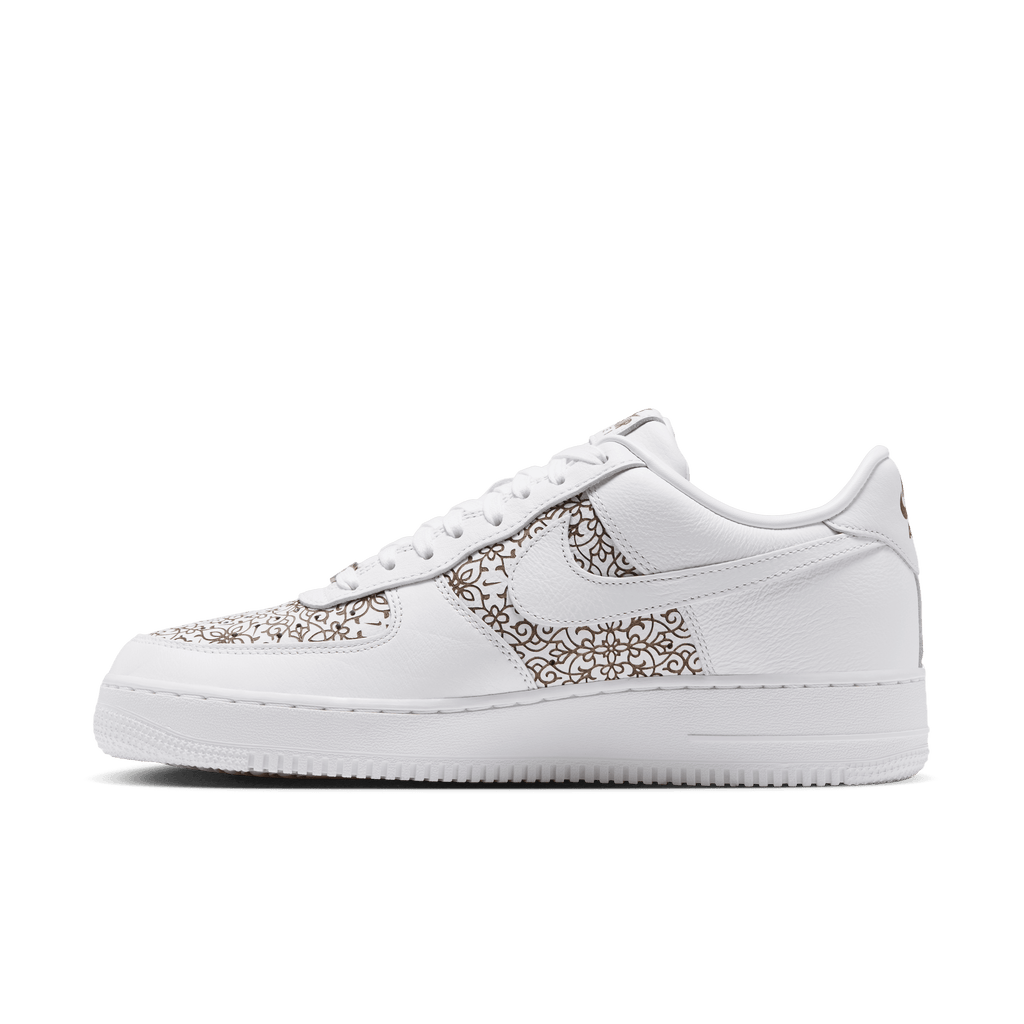 Men's Air Force 1 07 LV8 'Family Reunion'