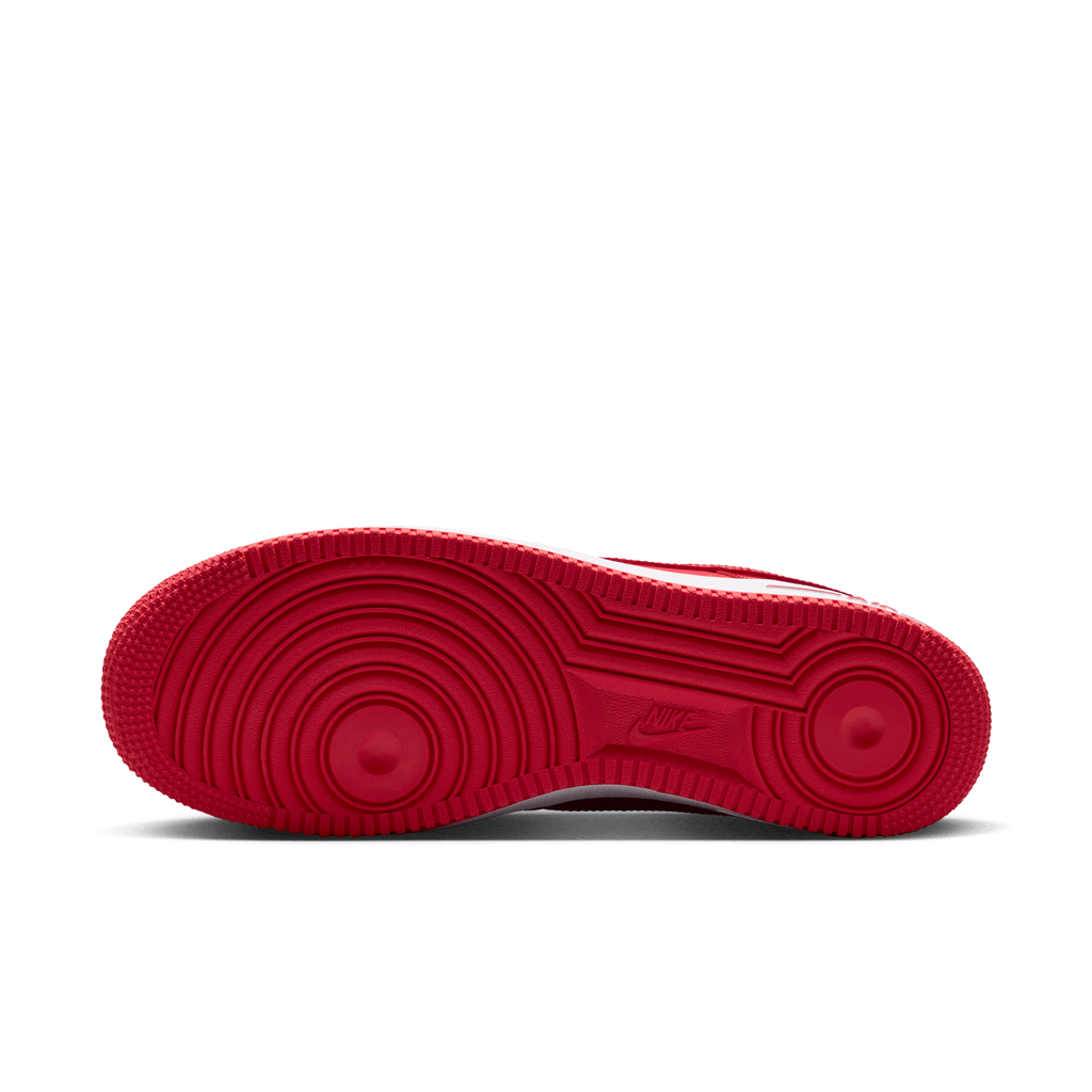 Baskets homme Air Force 1 07 LV8 « University Red »