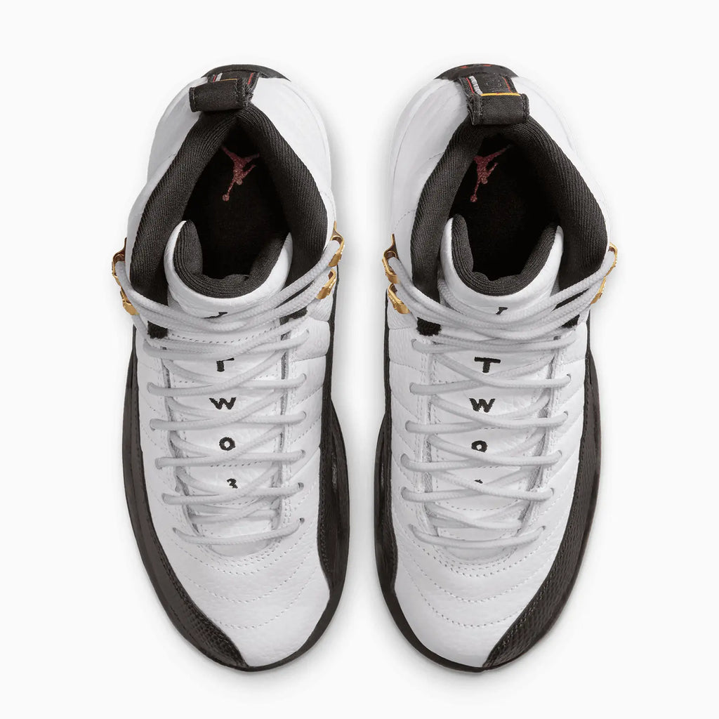 Air Jordan 12 Retro 'Taxi' para niños de primaria