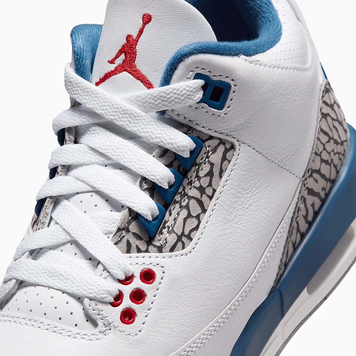 Air Jordan 3 Retro « True Blue » pour enfant (école primaire)