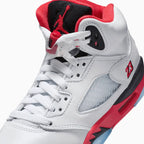 Jordan 5 Retro OG « Fire Red Black Tongue » pour enfant (école primaire)