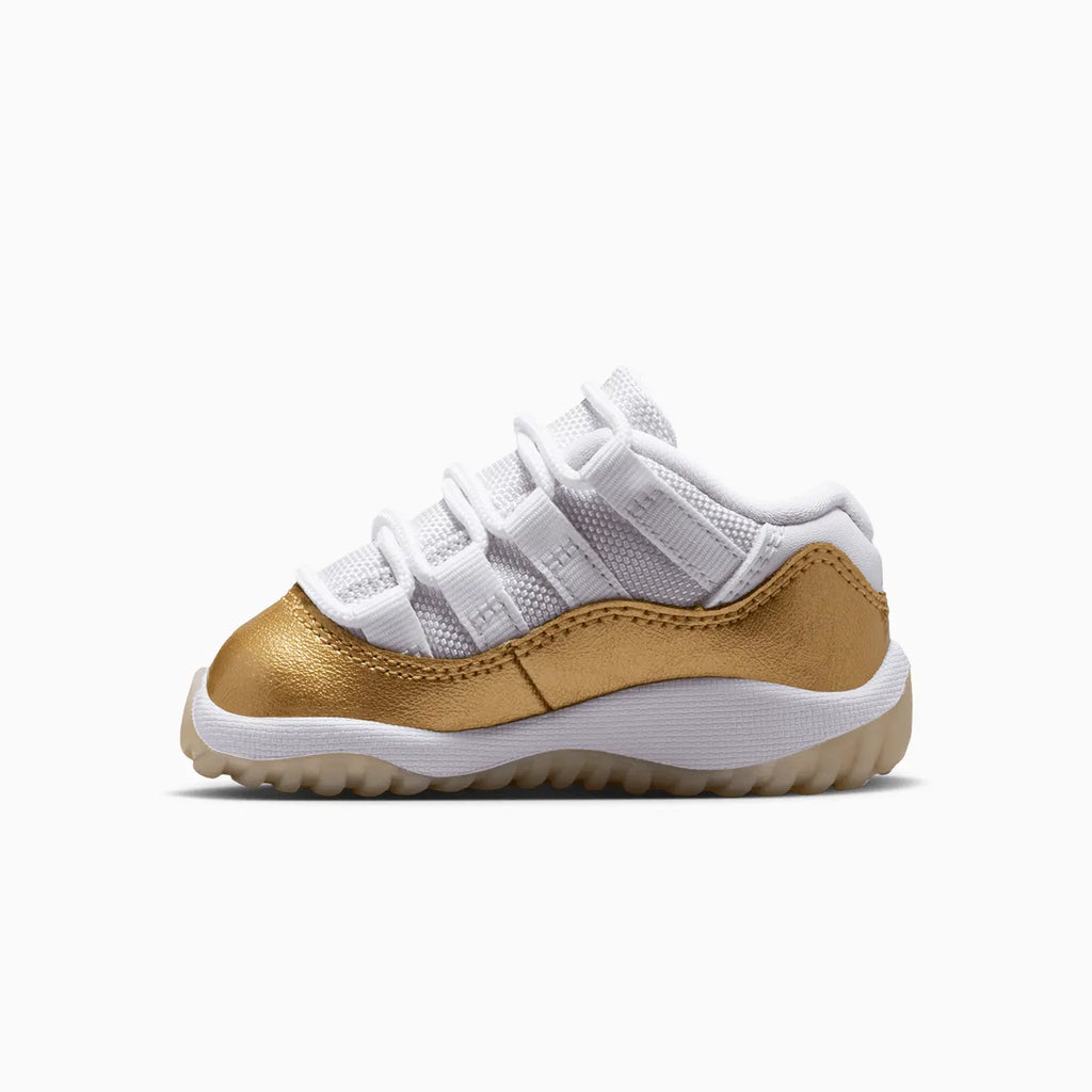 Jordan 11 Retro Low « Fête des Mères » pour enfant en bas âge