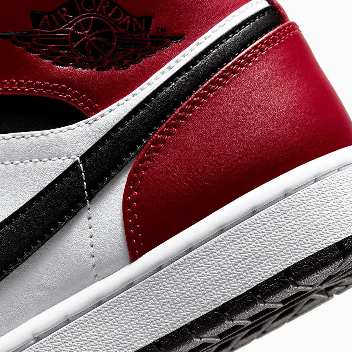Jordan 1 Mid 'Chicago Toe' pour homme