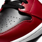 Jordan 1 Mid 'Chicago Toe' pour homme
