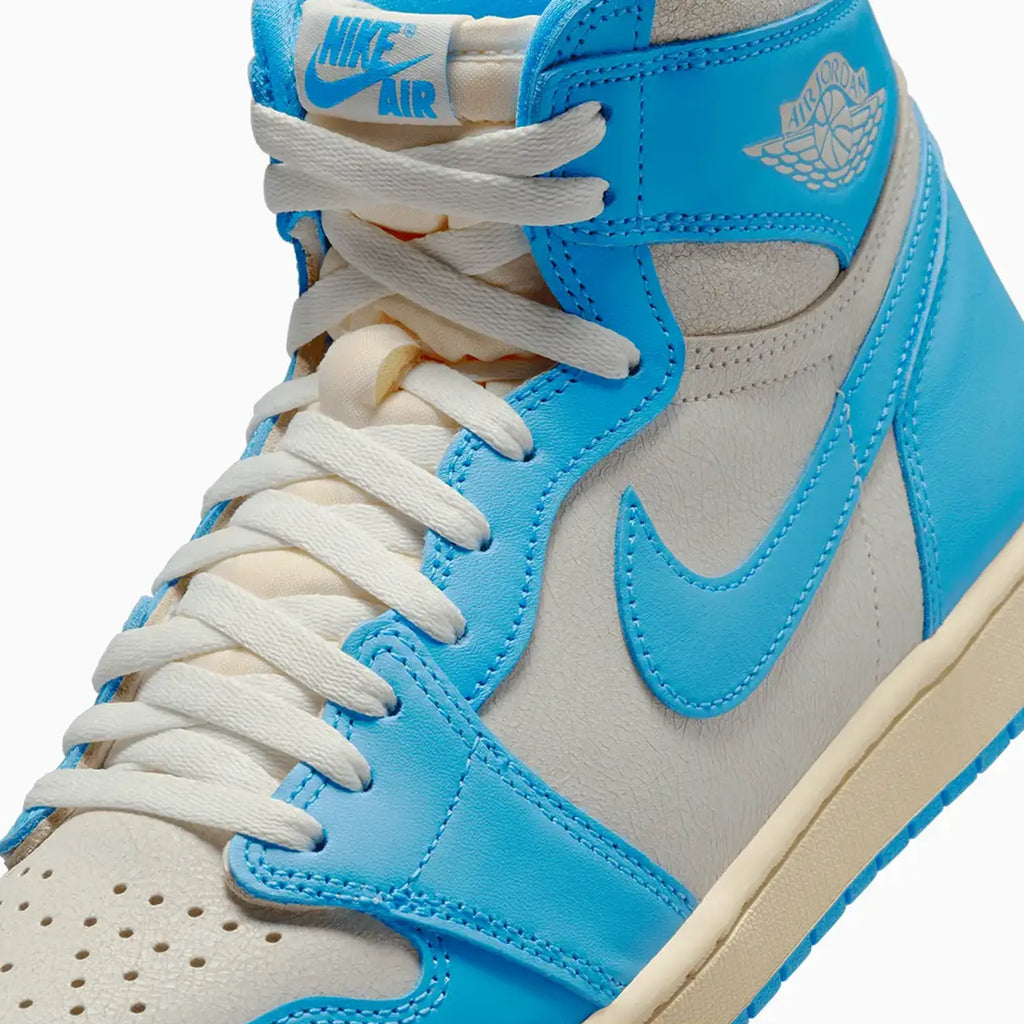Jordan Air Jordan 1 Rétro High OG pour homme « UNC Reimagined »