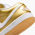 Air Jordan 1 Low 'Gold Tiempo' de mujer