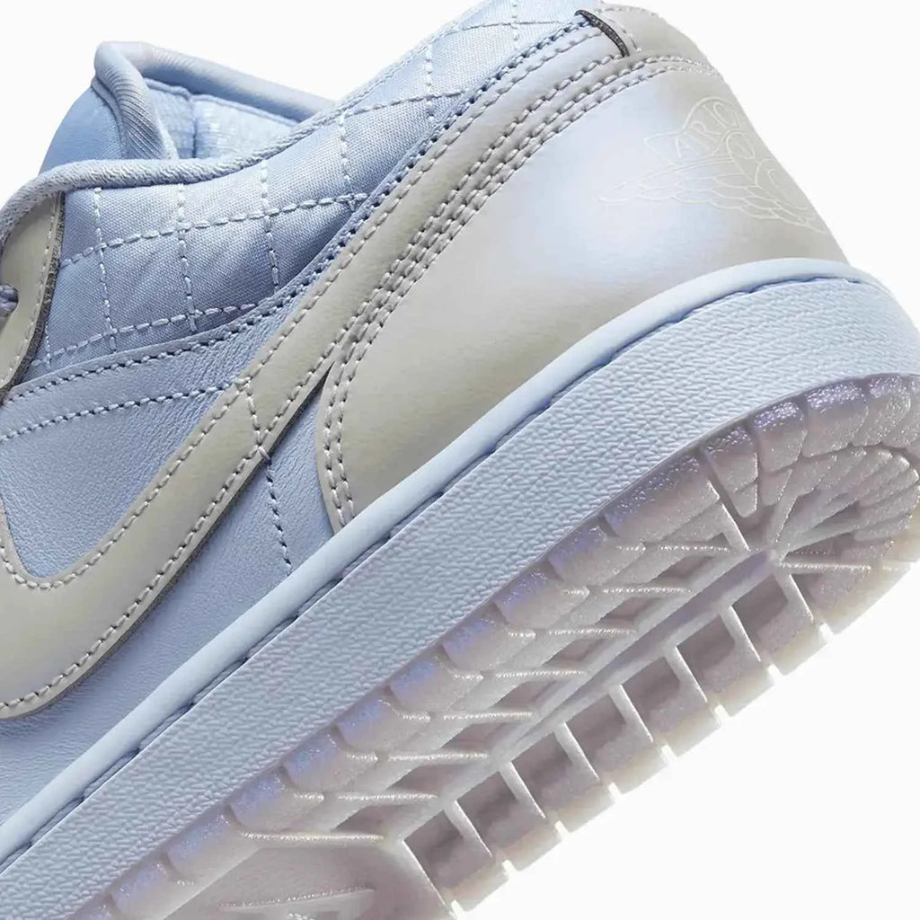 Women's Air Jordan 1 Low SE 'Ghost Pearlized Quilt'