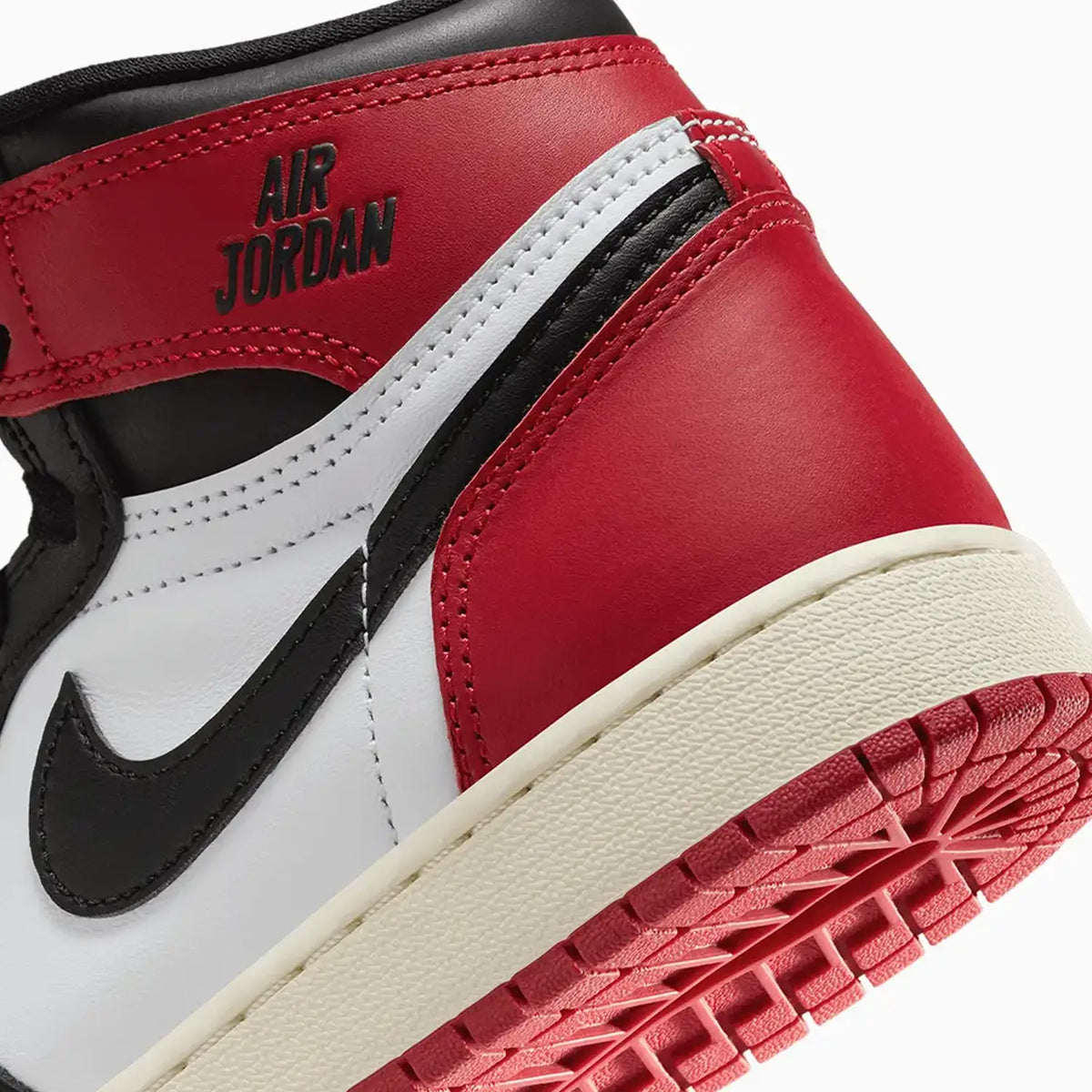 Air Jordan 1 High OG pour enfant 'Black Toe Reimagined' (école primaire)