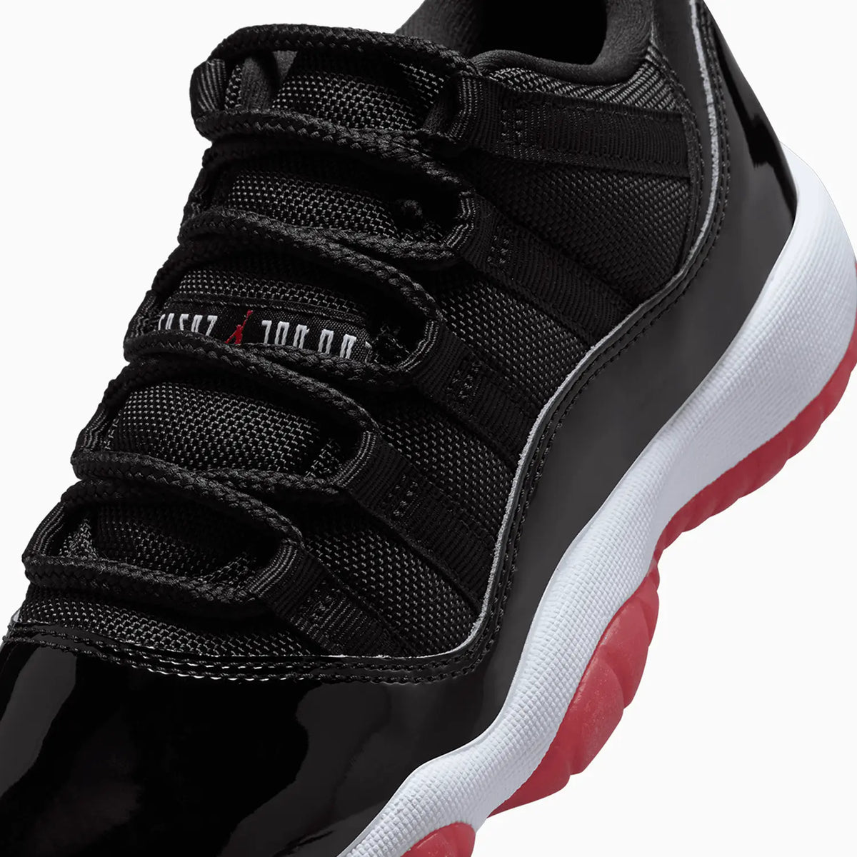 Air Jordan 11 Retro Low « Bred » pour enfant (école primaire)