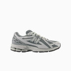 1906R « Grey Matter Silver Metallic »