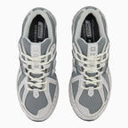 1906R « Grey Matter Silver Metallic »
