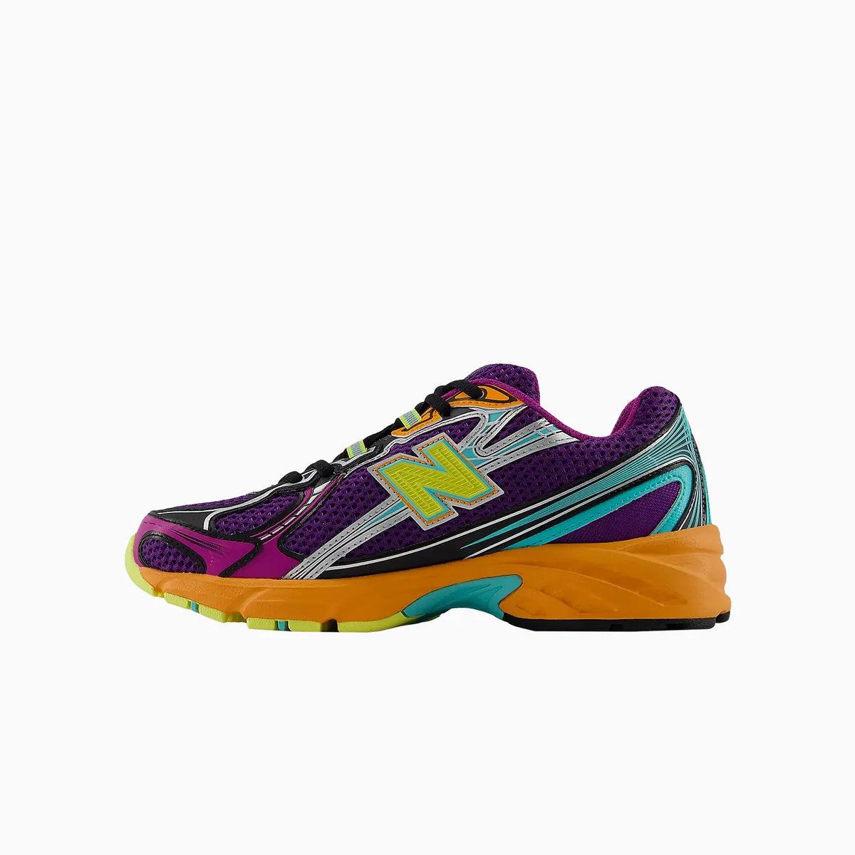 740 'Concord Grape Sun Glow'