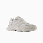 9060 'Reflection White'