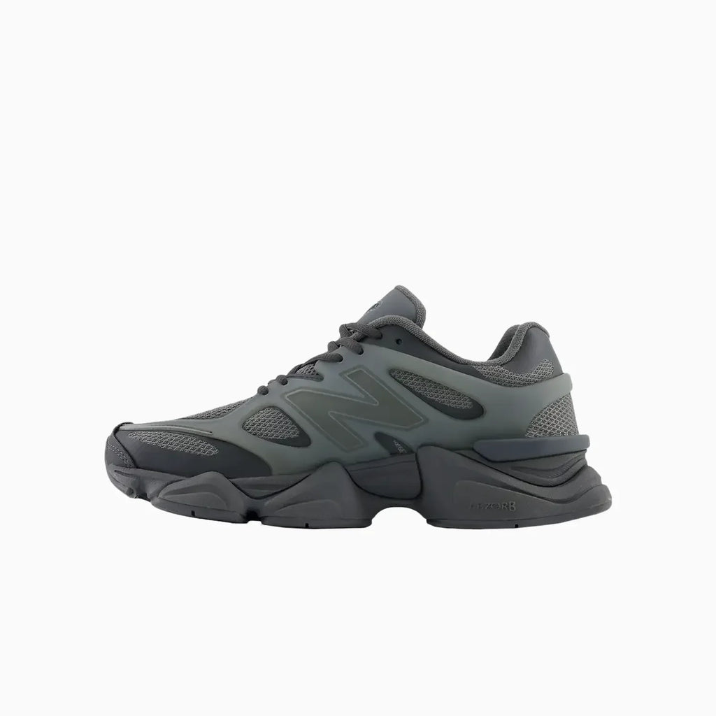 9060 X « Black Cement »