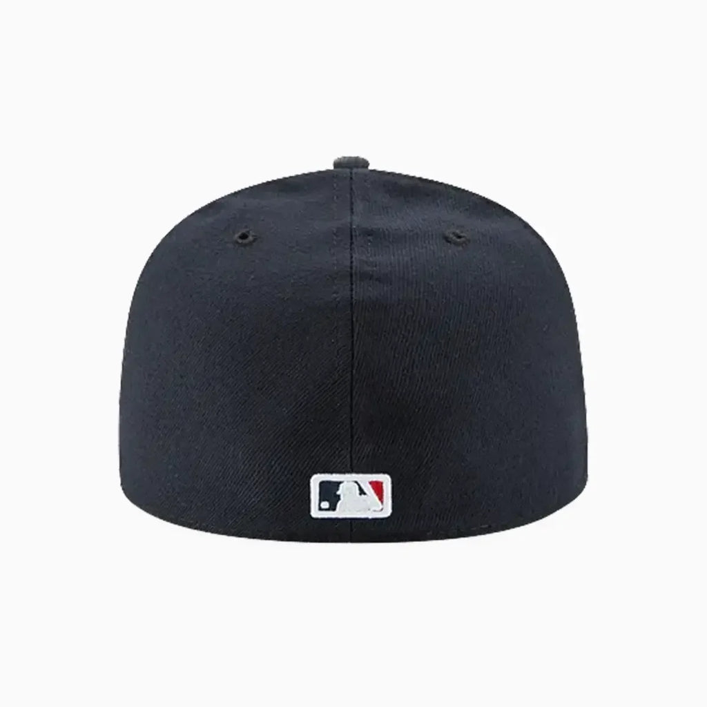 Casquette ajustée 59FIFTY de la collection authentique Road des Braves d'Atlanta MLB