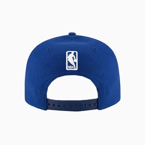 Gorra con visera plana 9Fifty de los Philadelphia 76ers de la NBA