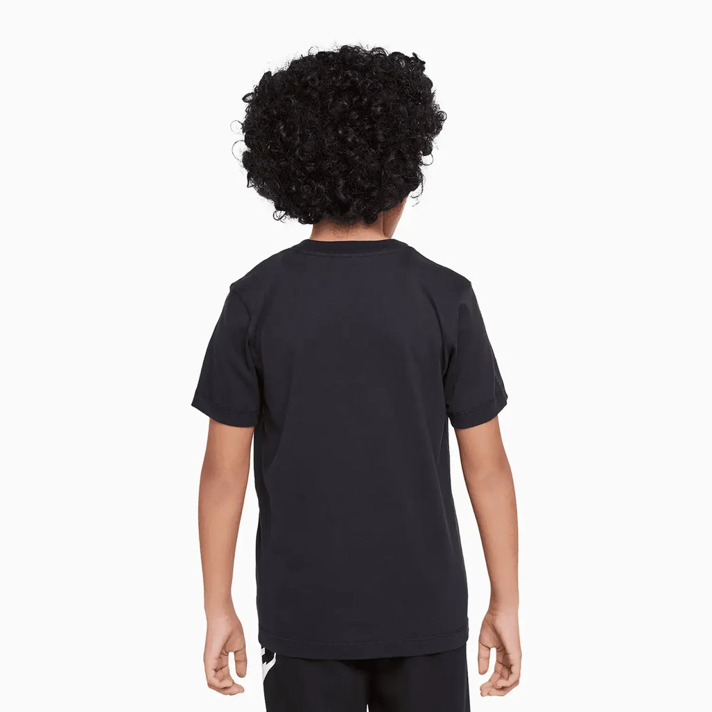 Ensemble T-shirt et short de sport pour enfant