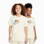 Ensemble t-shirt et short de sport pour enfant