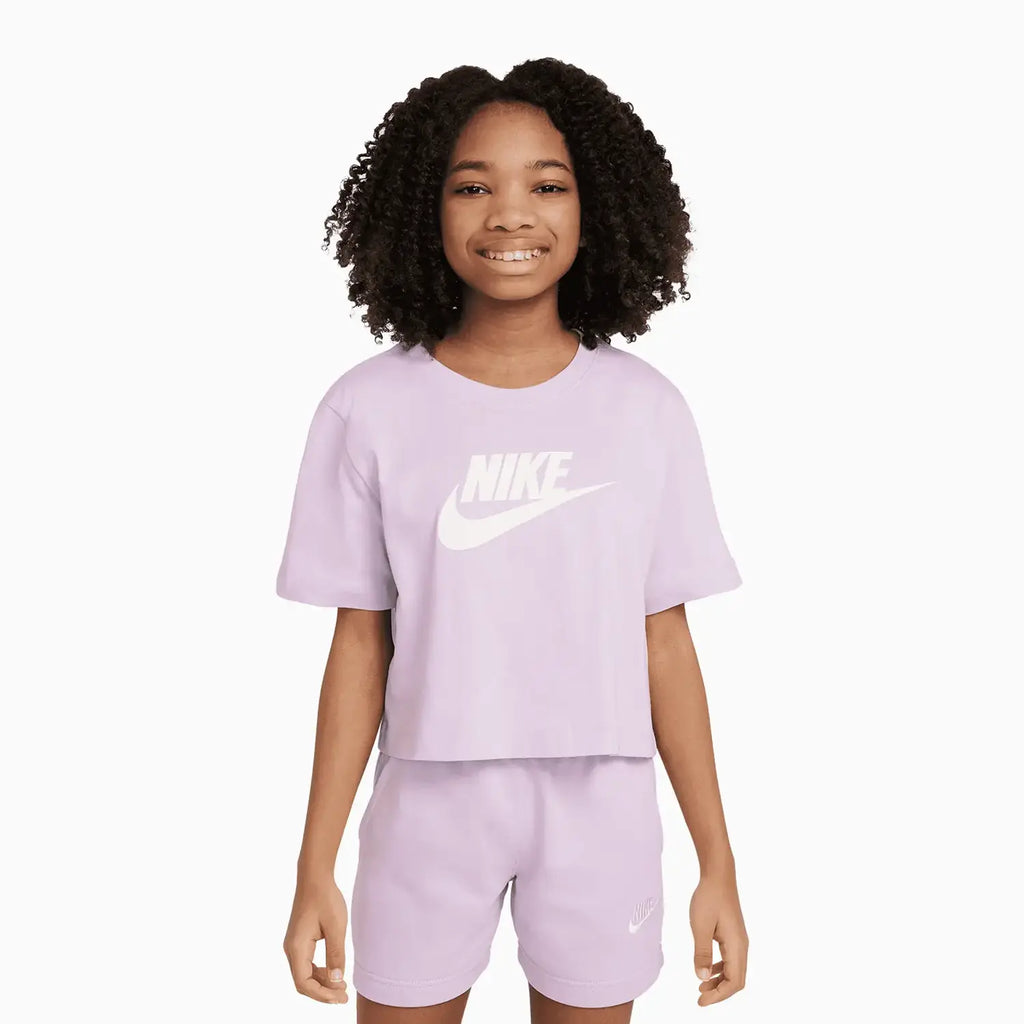 Ensemble t-shirt et short de sport pour enfant