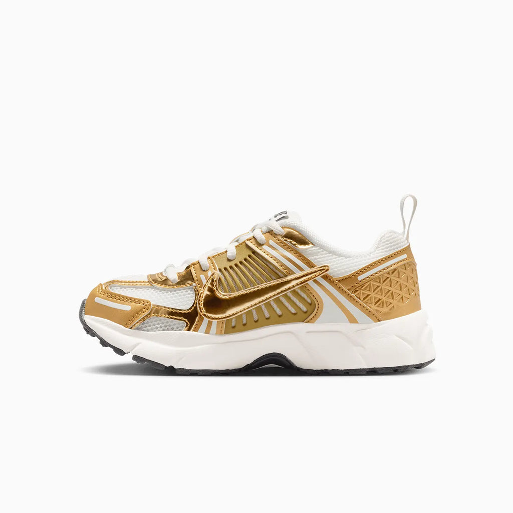 Chaussures Vomero 5 à lacets « Sail Metallic Gold » pour enfant en bas âge