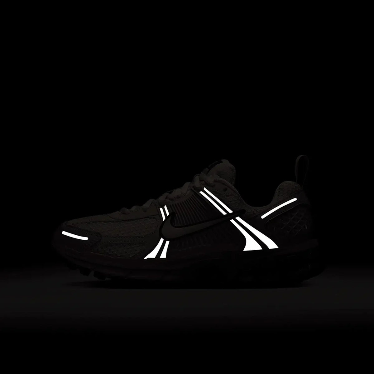Kid's Vomero 5 Reflective Accents Grade School