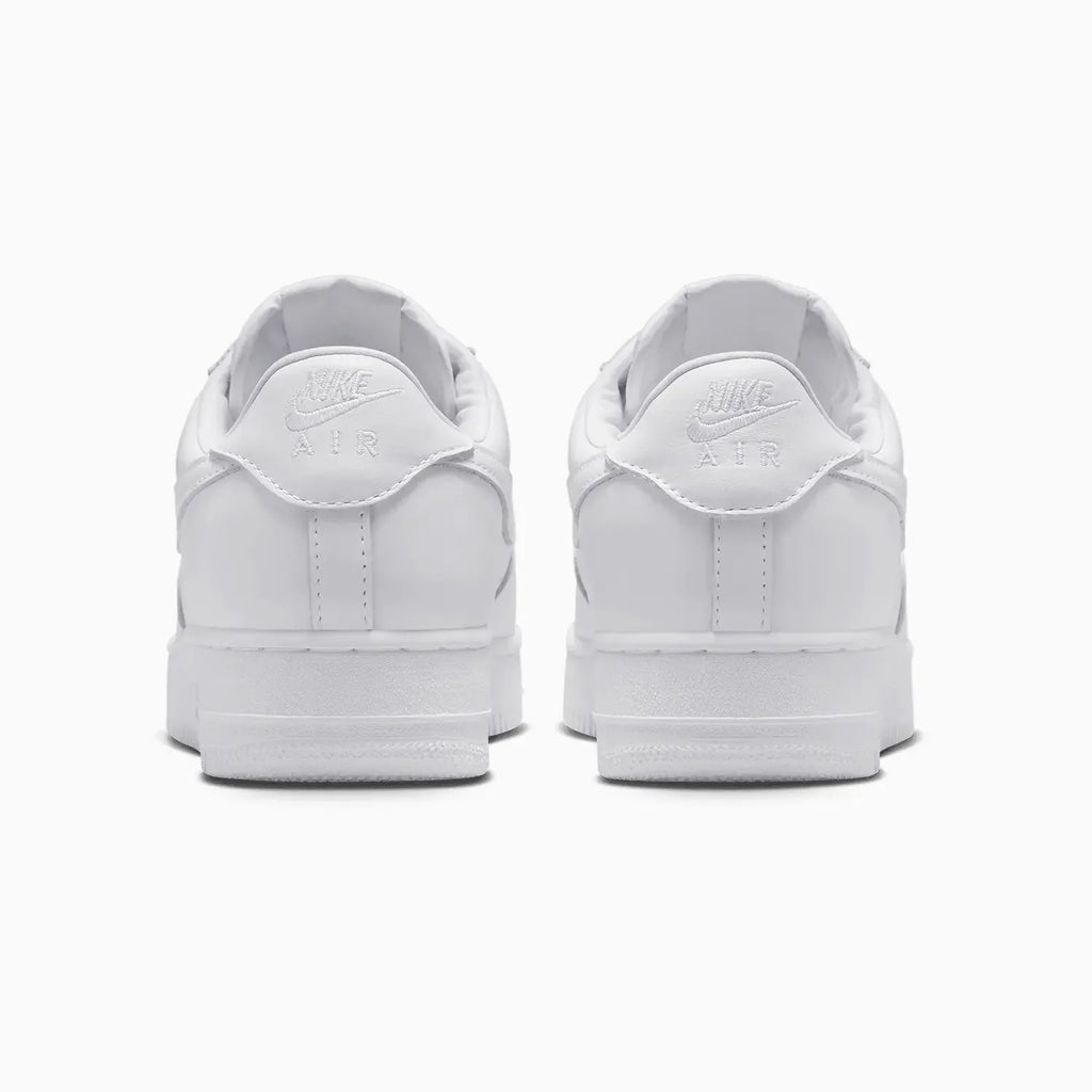 Nike Air Force 1 '01 Low pour homme « Triple White »