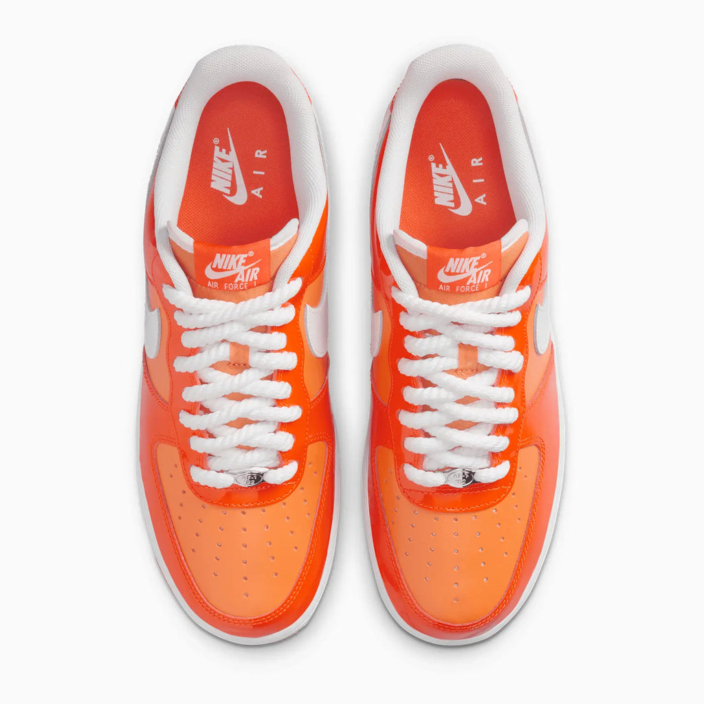 Air Force 1 07 LV8 pour homme « Orange White Patent »