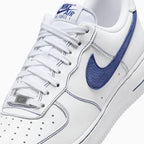 Chaussures Nike Air Force 1 '07 LV8 pour homme « White Deep Royal Blue »
