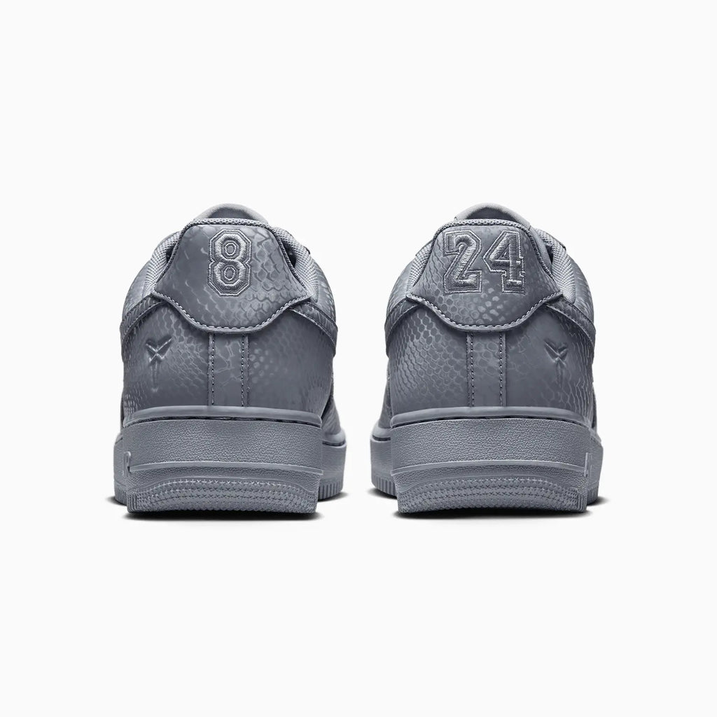 Chaussures basses Air Force 1 pour homme « Kobe Bryant Forever Cool Grey »