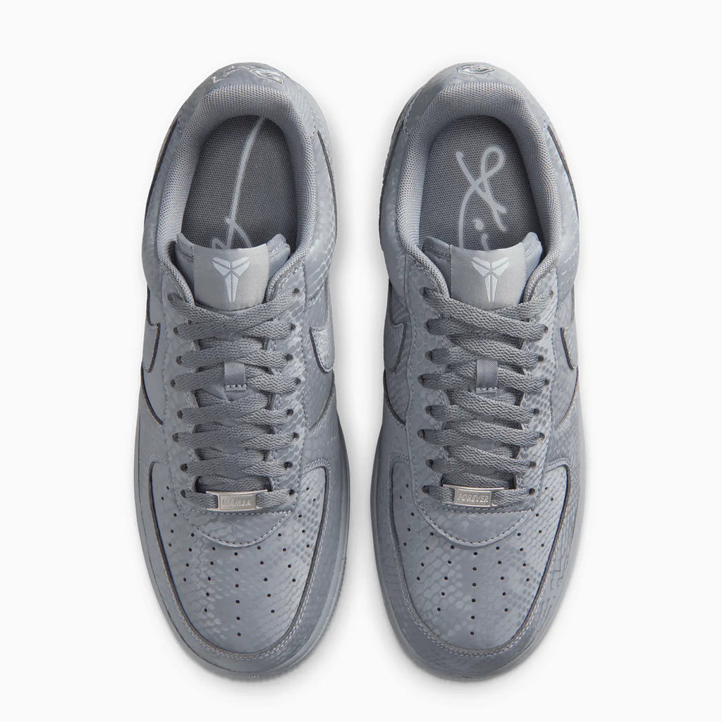 Chaussures basses Air Force 1 pour homme « Kobe Bryant Forever Cool Grey »