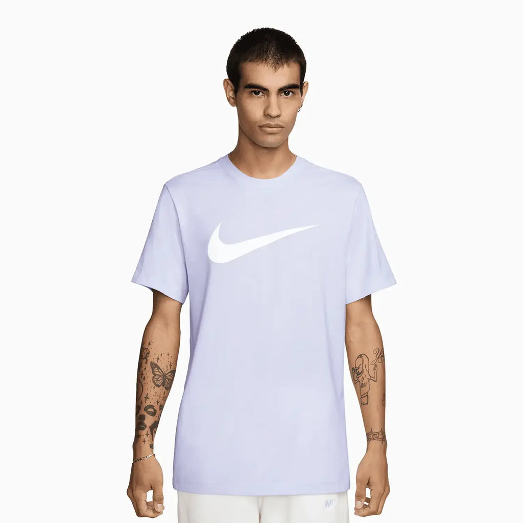 Atuendo deportivo Swoosh para hombre