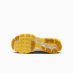 Zoom Vomero 5 Premium pour homme « Ocre jaune »