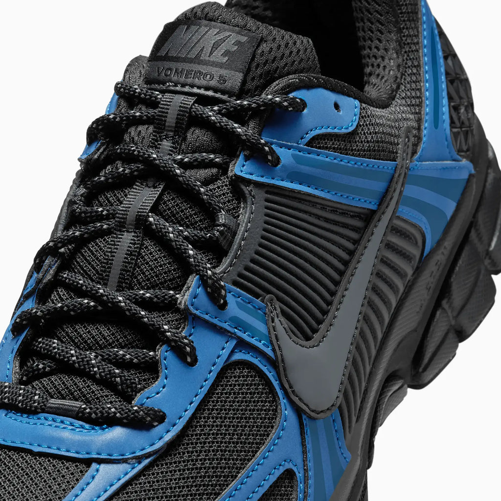 Zoom Vomero 5 SE de hombre 'Black Court Blue'