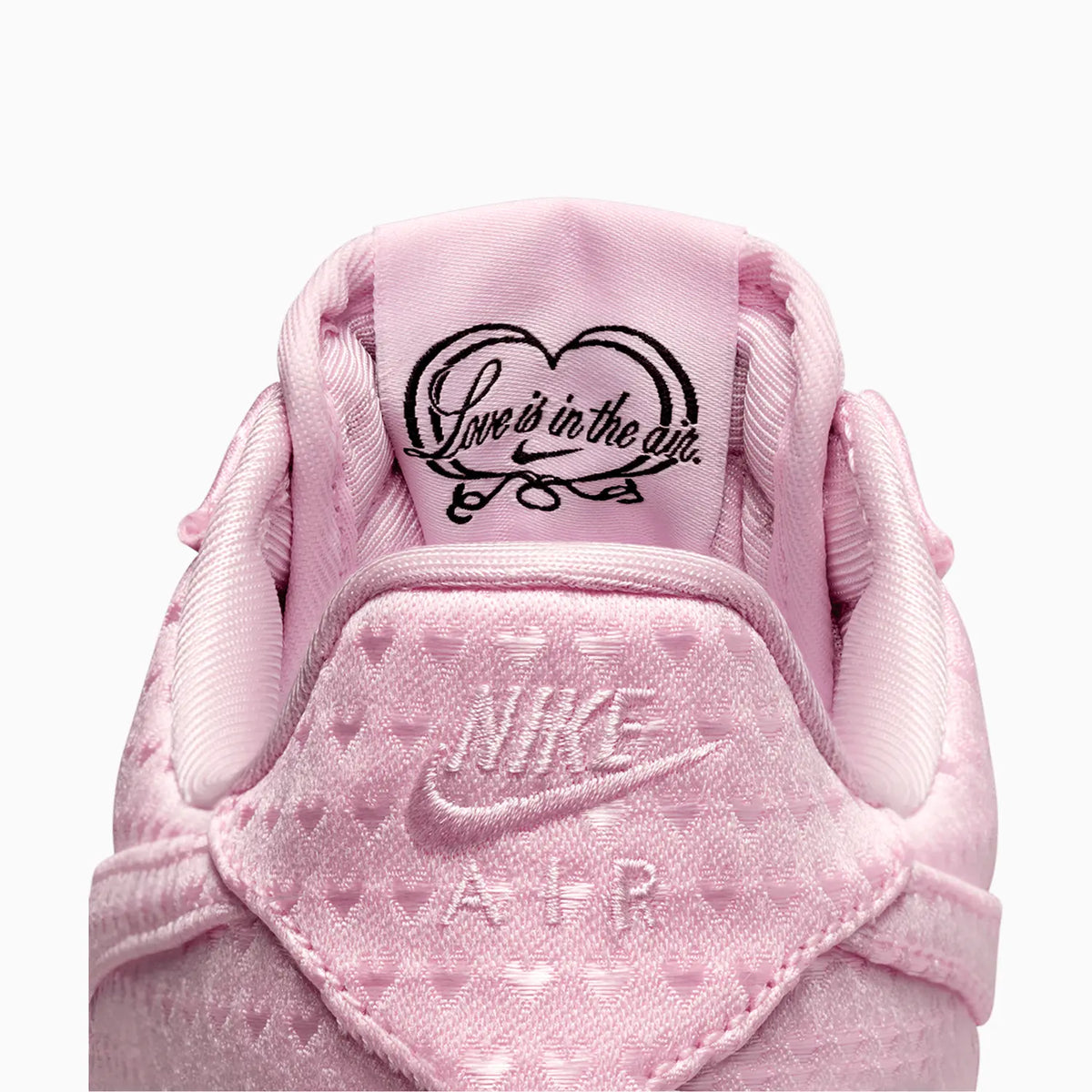 Air Force 1 '07 SE para mujer 'Día de San Valentín'