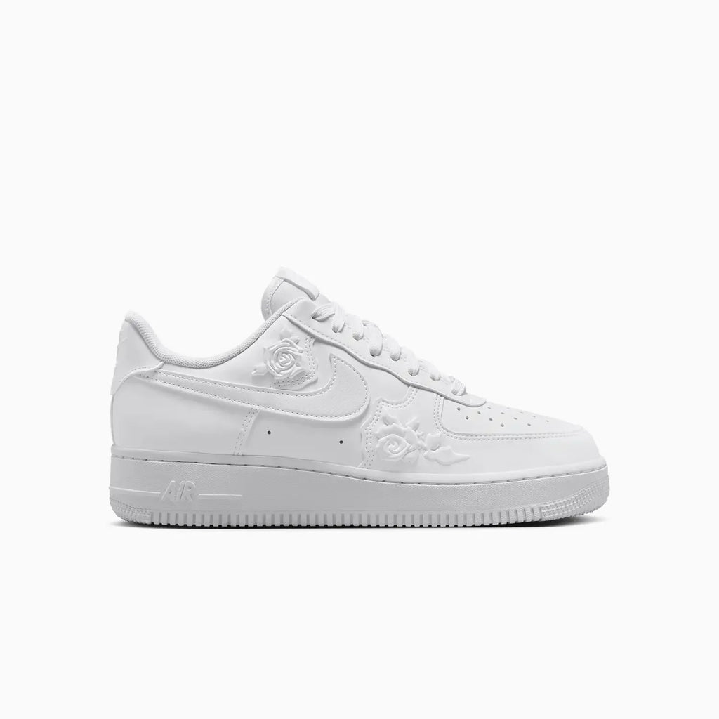 Chaussures Air Force 1 '07 « White Roses » pour femme