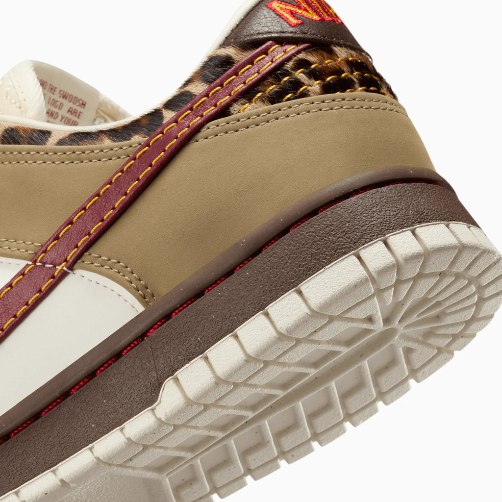 Dunk Low para mujer 'Khaki Leopard'