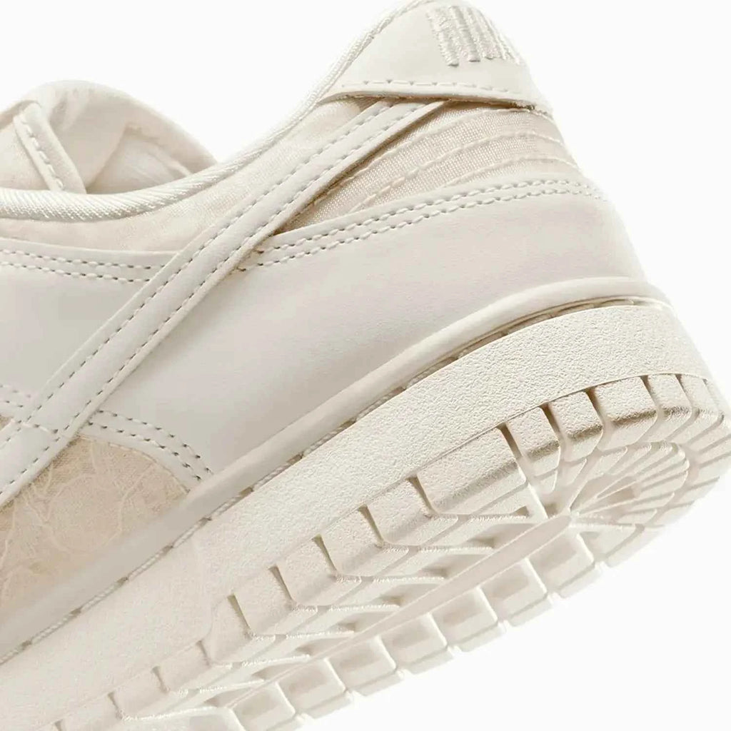 Women's Dunk Low 'Lace Pack'