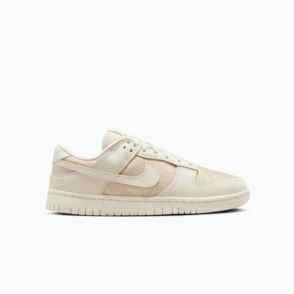 Women's Dunk Low 'Lace Pack' - Famous | Online Store