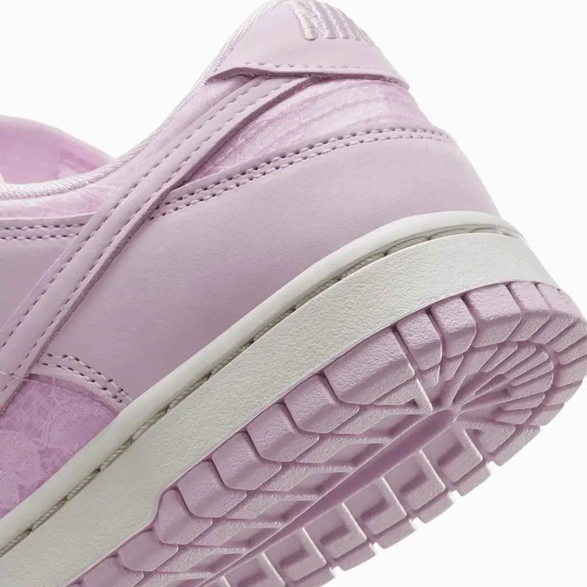 Women's Dunk Low 'Regal Pink'