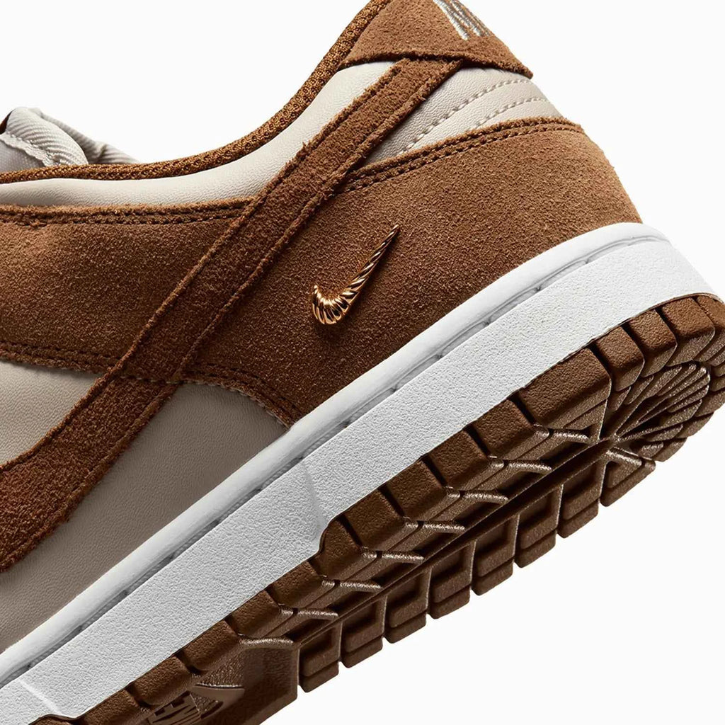 Women's Dunk Low Suede 'Light British Tan Cream'