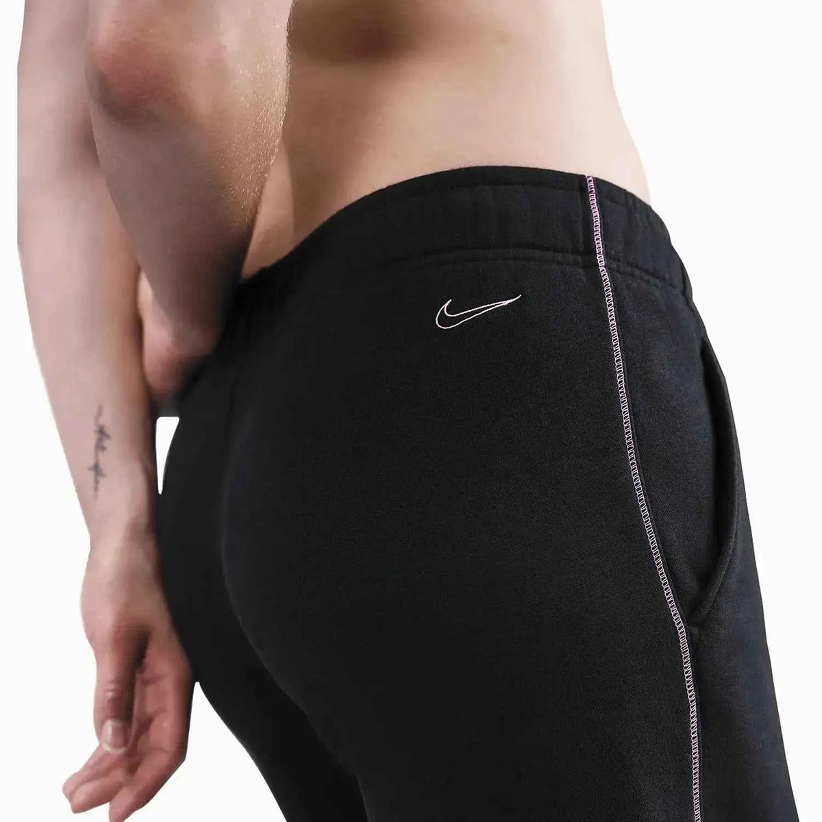 Women's Sportswear Phoenix Fleece Outfit