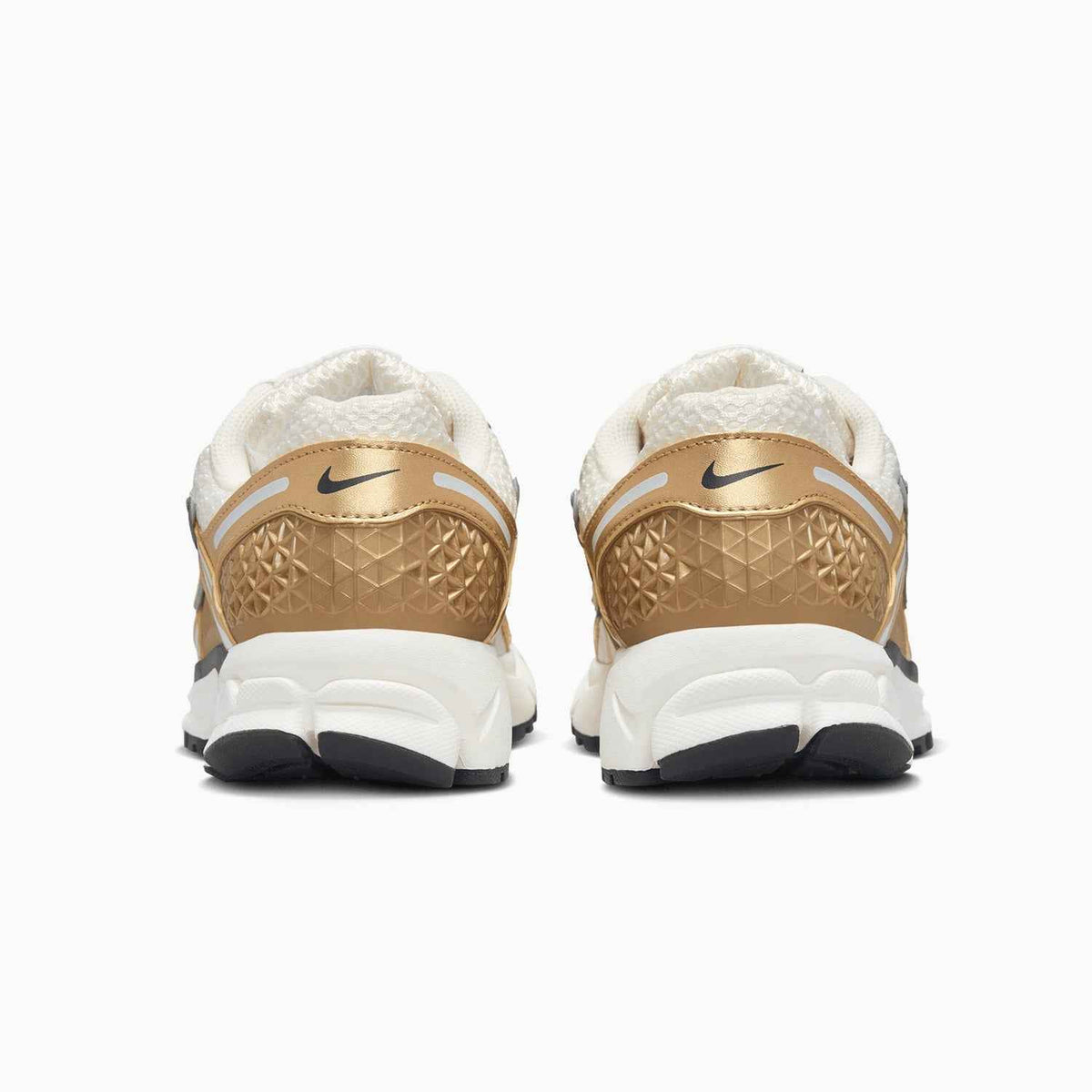Women's Zoom Vomero 5 'Metallic Gold'