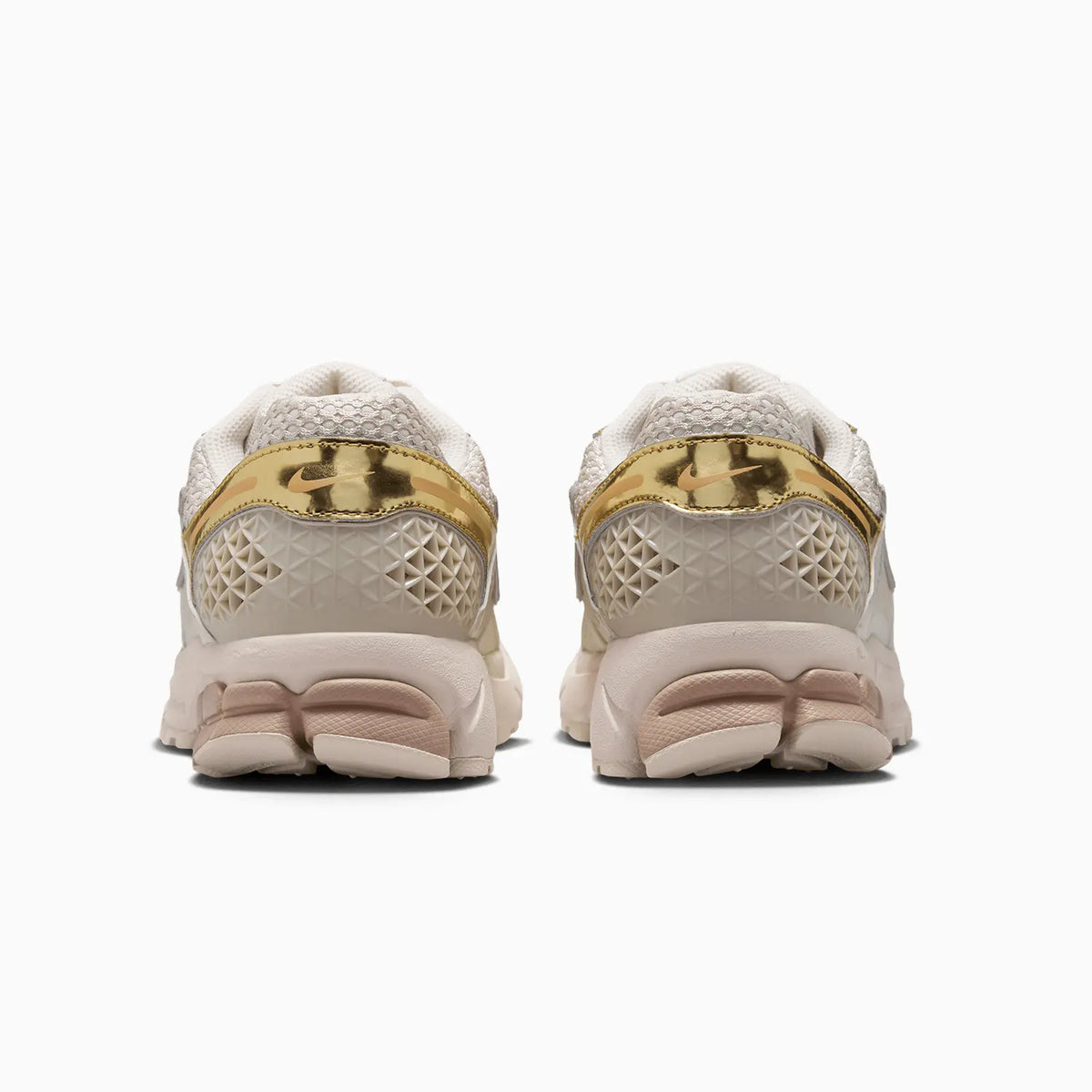 Zoom Vomero 5 'Oro Metalizado' para mujer