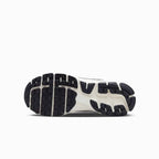 Women's Zoom Vomero 5 'Photon Dust Metallic'