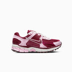 Zoom Vomero 5 de mujer 'Pink Foam Team Red'