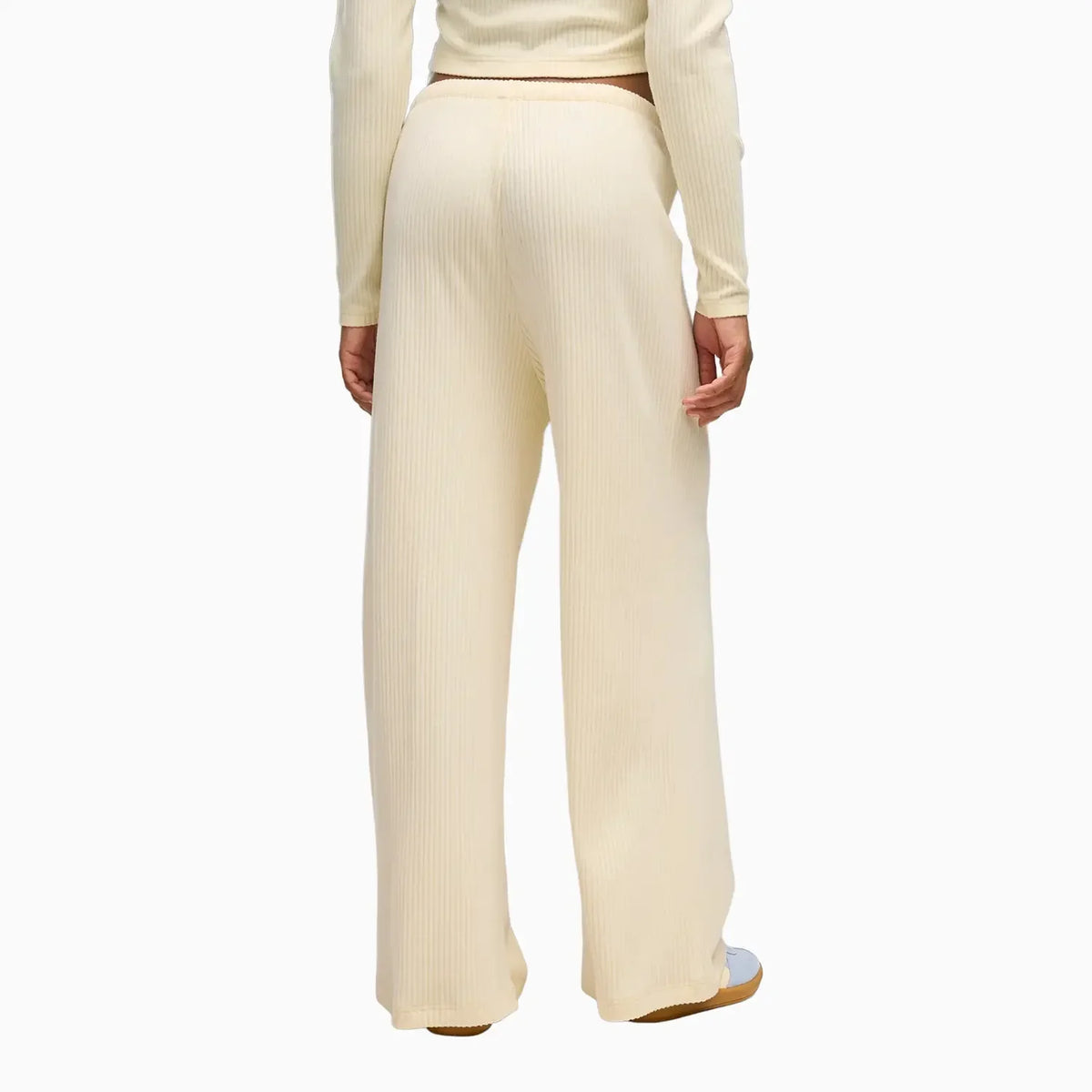 Women's Essentials Ribbed Soft Touch Outfit