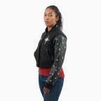 Chaqueta universitaria de lana desgastada para mujer