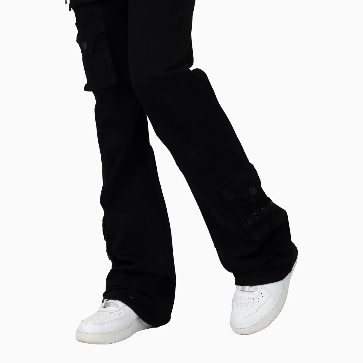 Women's Graphic Print Crop Top and Flared Cargo Pant Outfit